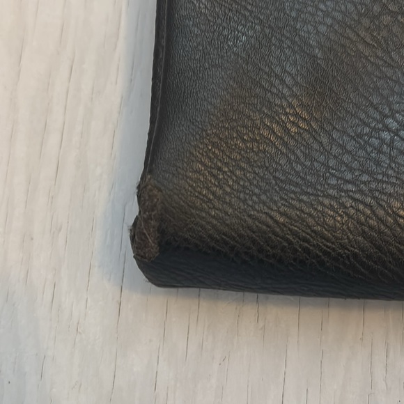 Franco Sarto zip front purse. Wear on the back bottom corners see photos - Picture 7 of 8